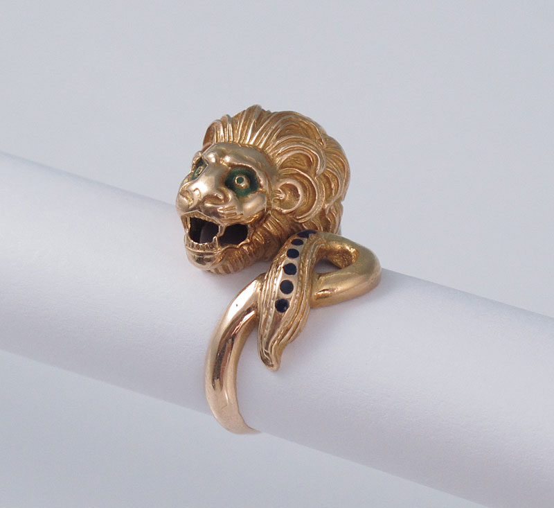18K GOLD LION HEAD FIGURAL RING: