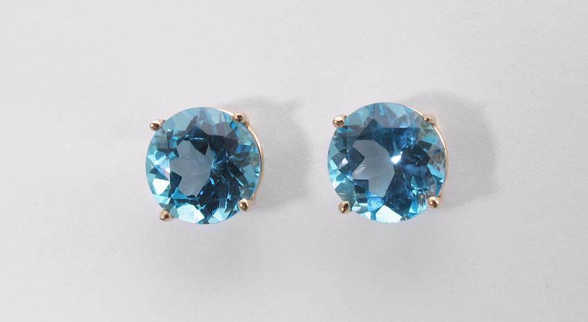 BLUE TOPAZ EARRINGS 14K yellow 14708d