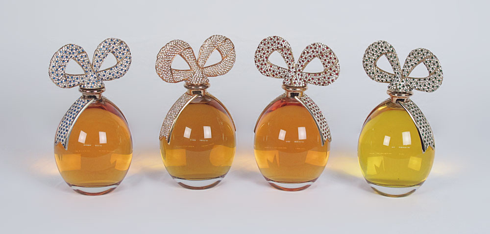 ALL 4 OF ELIZABETH TAYLOR S PERFUME 14709e