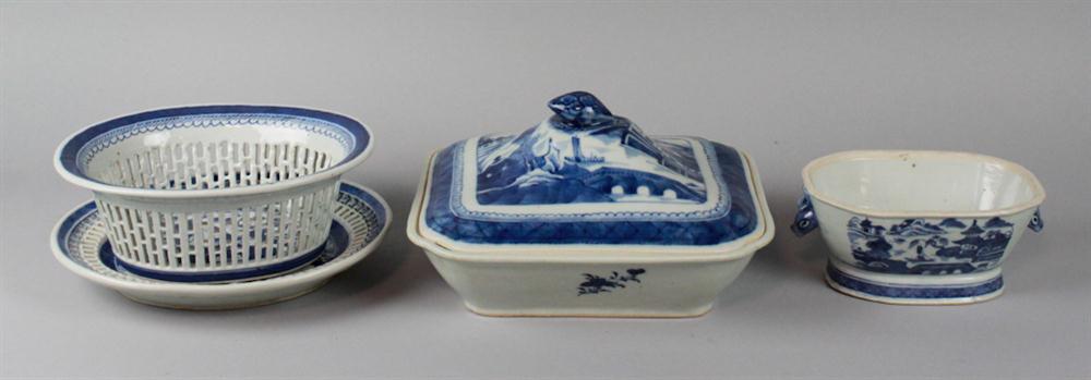 CHINESE EXPORT BLUE AND WHITE CANTON 147109