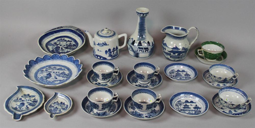 GROUP OF CHINESE BLUE AND WHITE