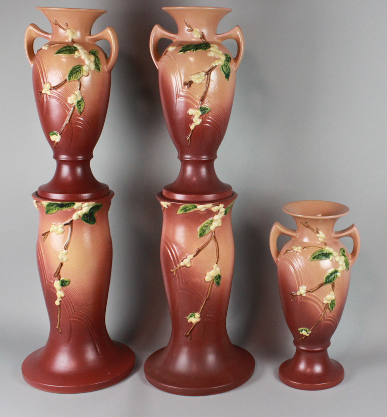 PAIR ROSEVILLE POTTERY PINK SNOWBERRY 147205