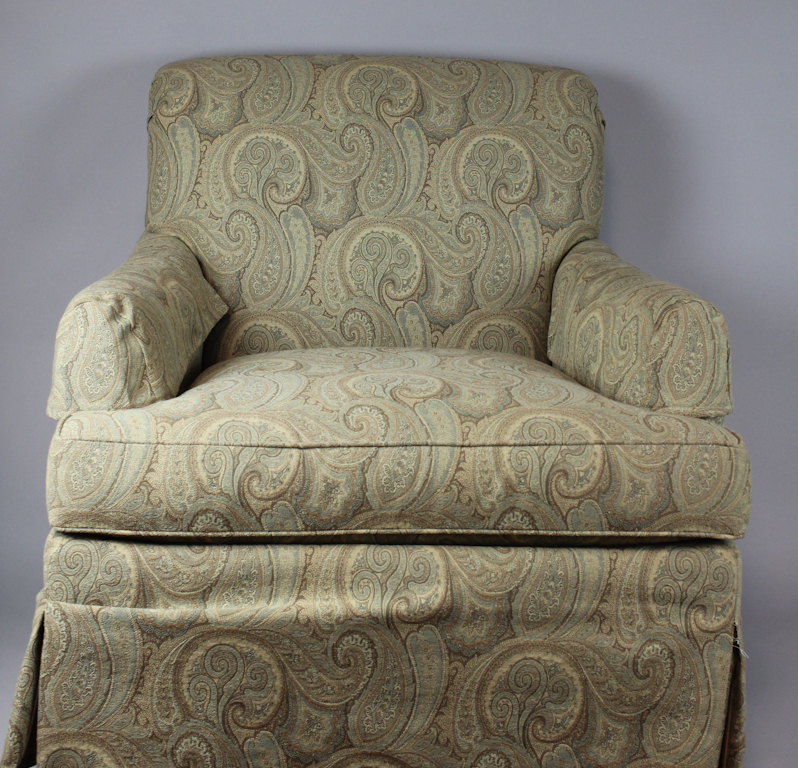HICKORY CHAIR PAISLEY UPHOLSTERED 14724b