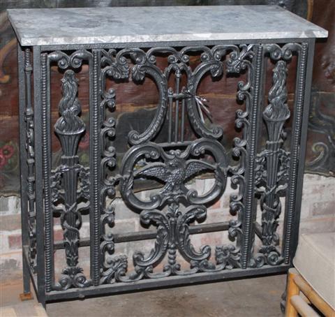 CLASSICAL STYLE BLACK WROUGHT IRON 145158