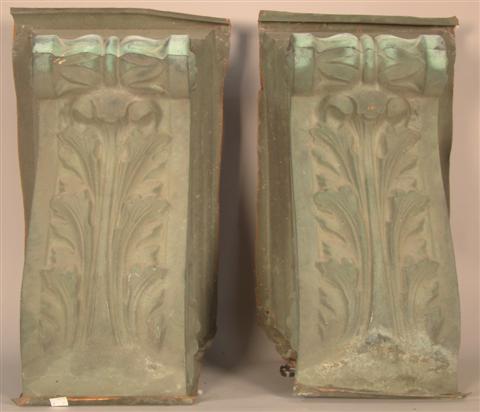 PAIR OF ANTIQUE COPPER CORBELS 1451a3