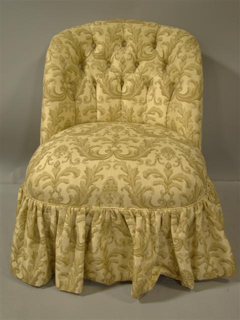 UPHOLSTERED SLIPPER CHAIR WITH 1451c5