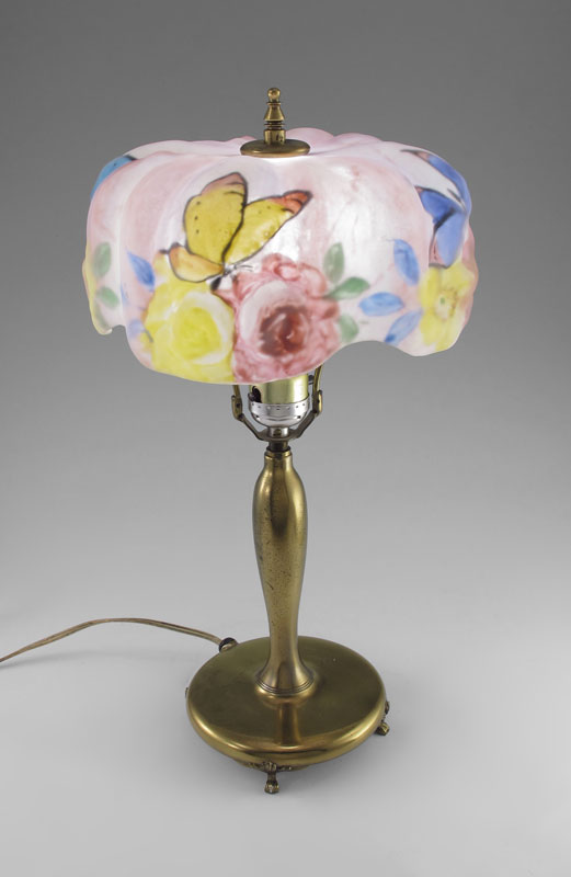 PAIRPOINT PUFFY SHADE BOUDOIR LAMP 3047