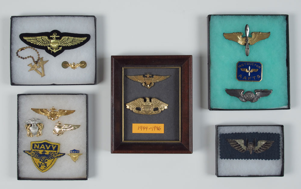 COLLECTION OF USN AVIATOR WINGS AND
