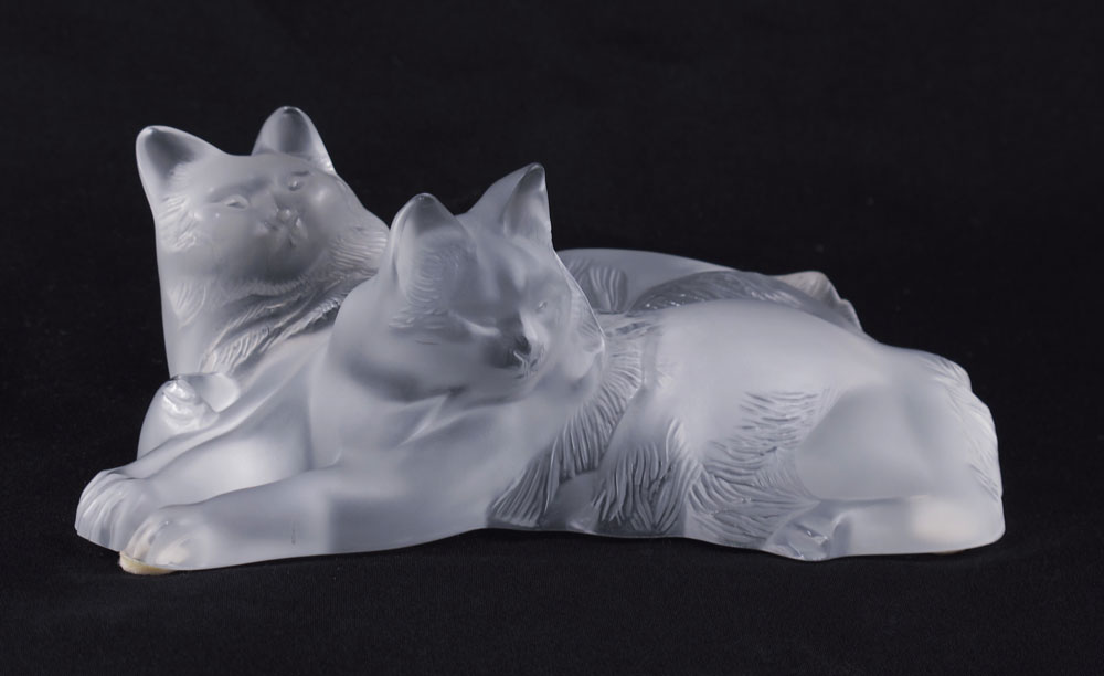 LALIQUE CRYSTAL FIGURAL CATS GROUP  145497