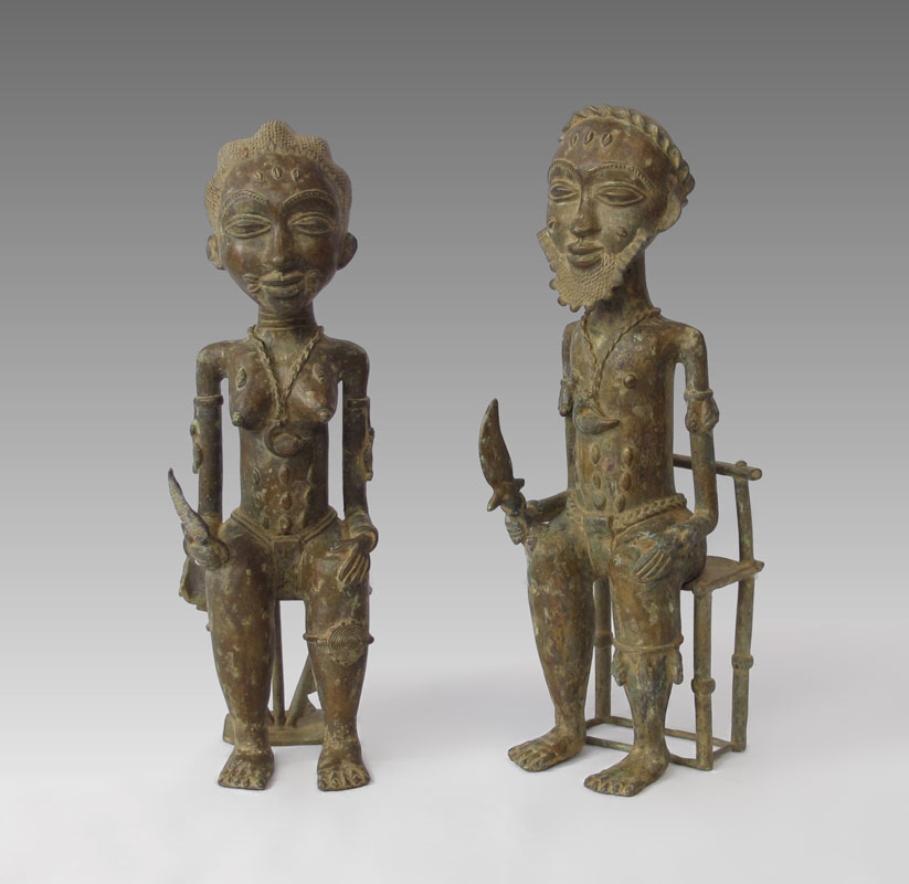 PAIR OF ROYAL AFRICAN COUPLE BRONZES 145558