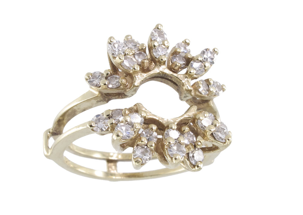 .85 CT DIAMOND RING JACKET: To