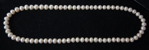 STRING OF CULTURED PEARLS the endless