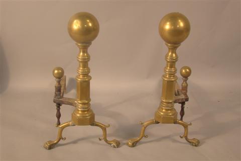 PAIR OF VICTORIAN BRASS CANNONBALL 1457d2