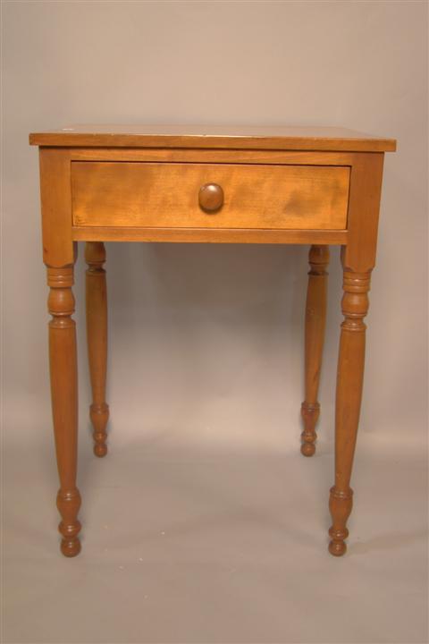 FEDERAL STYLE CHERRYWOOD SIDE TABLE 1457dc