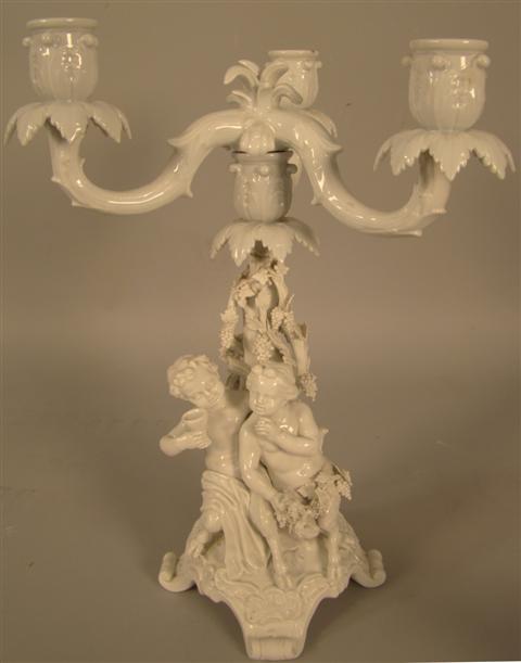 MEISSEN WHITE CANDELABRUM blue 14580d