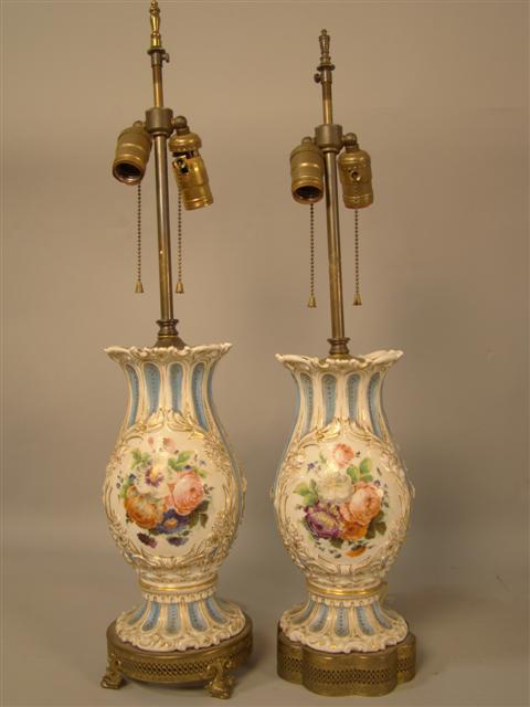 PAIR OF CONTINENTAL PORCELAIN VASES 145816