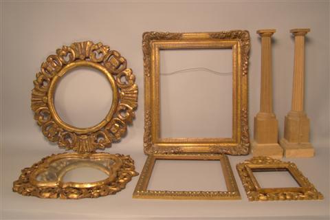 GROUP OF FIVE ASSORTED GILTWOOD 145929