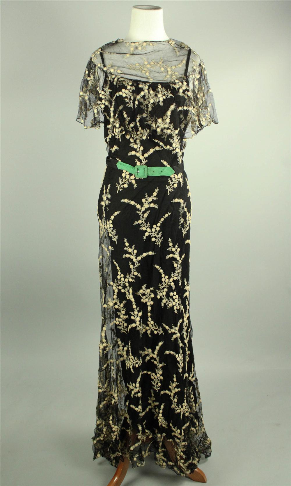 THREE VINTAGE EVENING DRESSES including