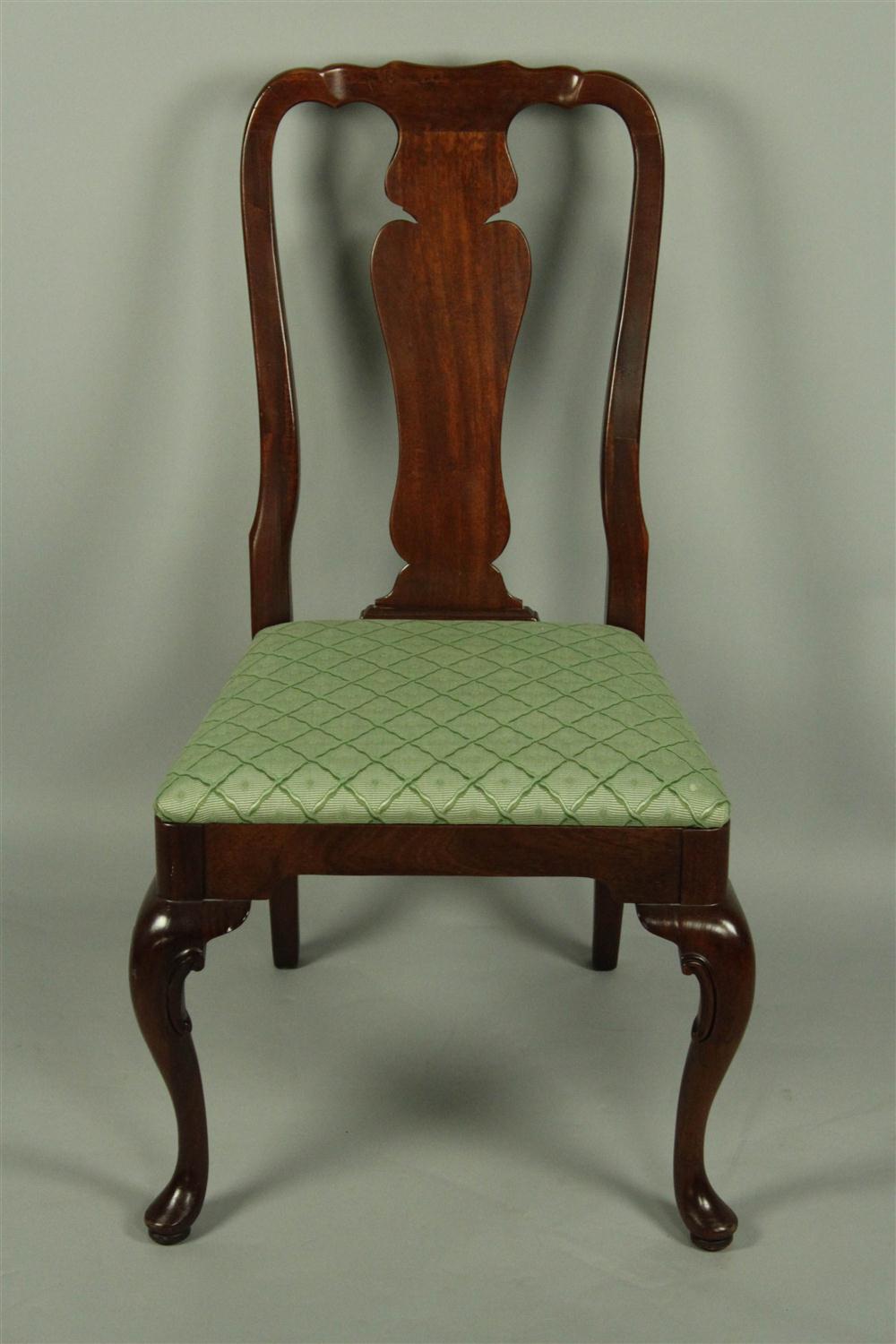 QUEEN ANNE STYLE MAHOGANY SIDE CHAIR