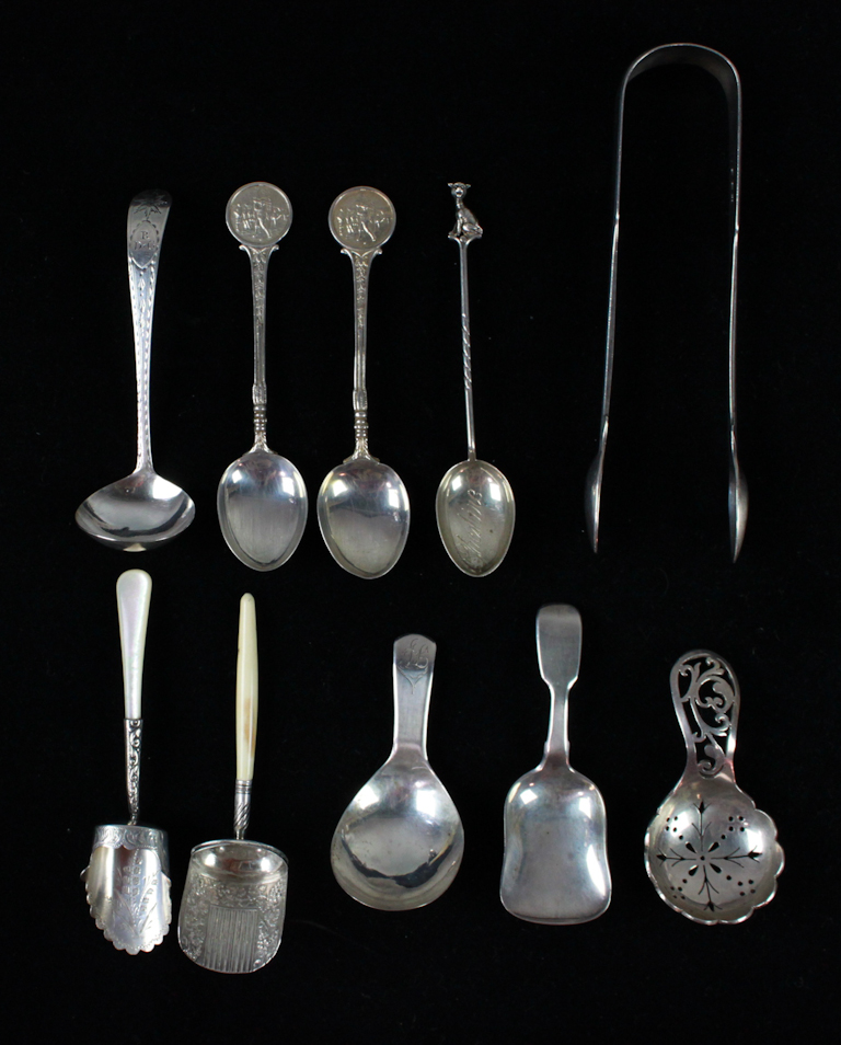 TEN BRITISH STERLING TABLE WARES 14824d