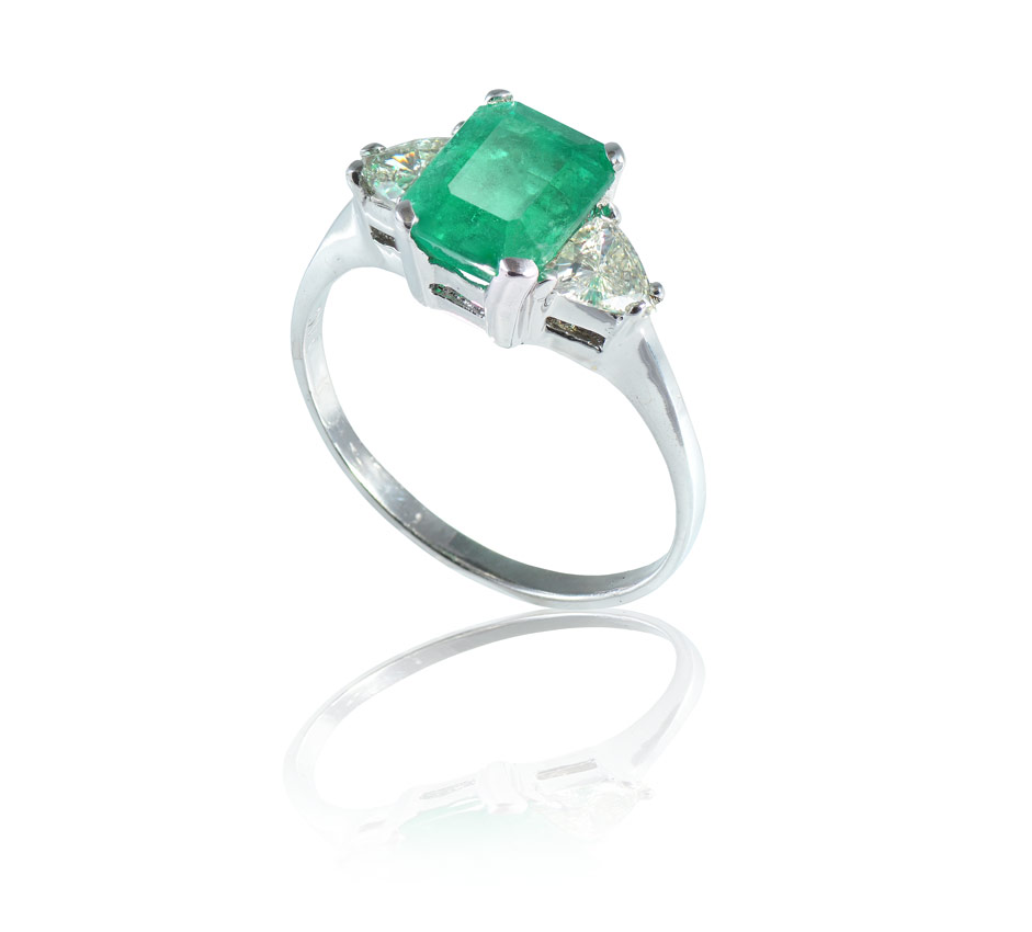 2 CT COLUMBIAN EMERALD RING WITH