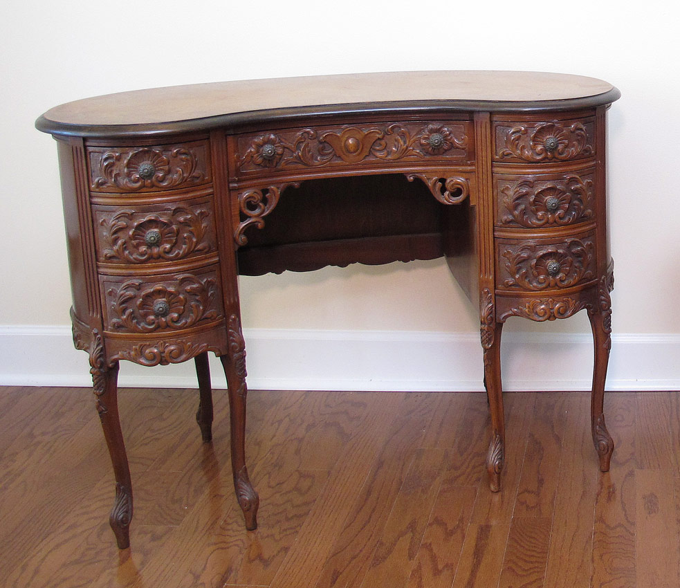 FRENCH CARVED KIDNEY SHAPE VANITY: