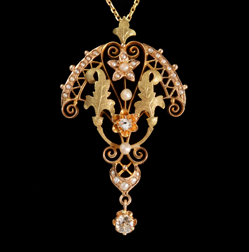 ART NOUVEAU DIAMOND LAVALIER NECKLACE  148444