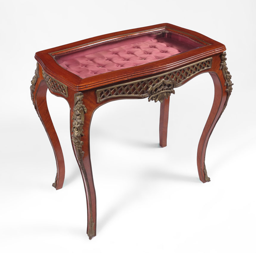 FRENCH STYLE VITRINE LIFT TOP TABLE  148483
