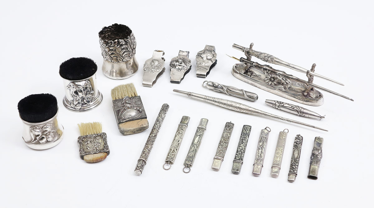 COLLECTION OF ART NOUVEAU STERLING 148490