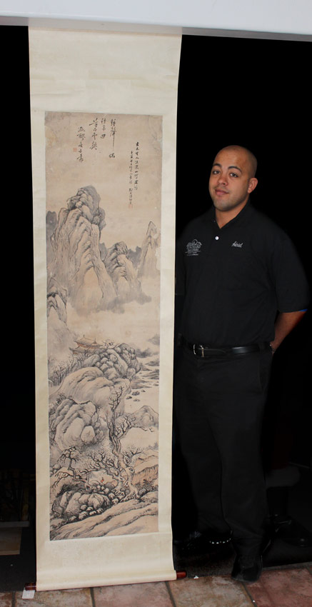 LARGE 19TH CENTURY ORIENTAL SCROLL: