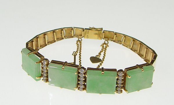 18K JADEITE BRACELET Four panels 1485c1