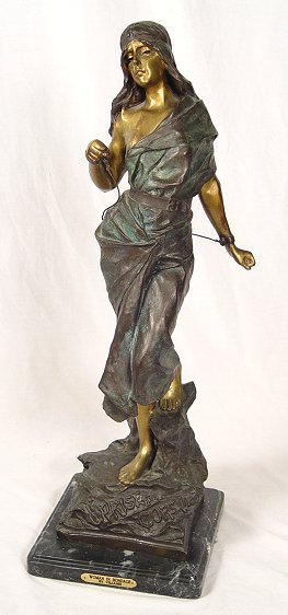 LARGE CONTEMPORARY BRONZE ''WOMAN