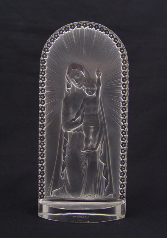 LALIQUE FRENCH CRYSTAL PLAQUE DEPICTING