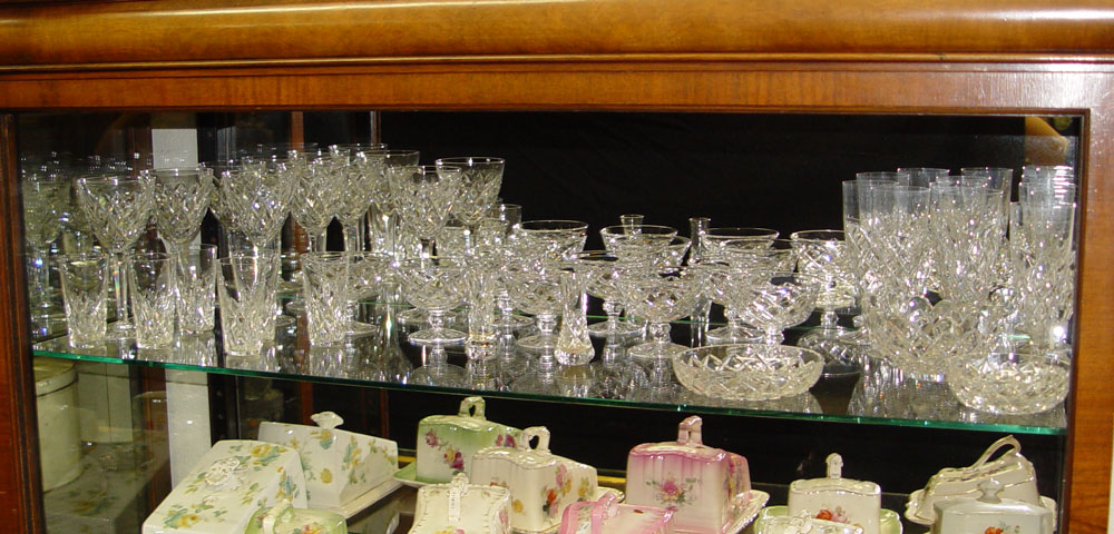 BODA CRYSTAL STEMWARE: Approx. 54 pieces