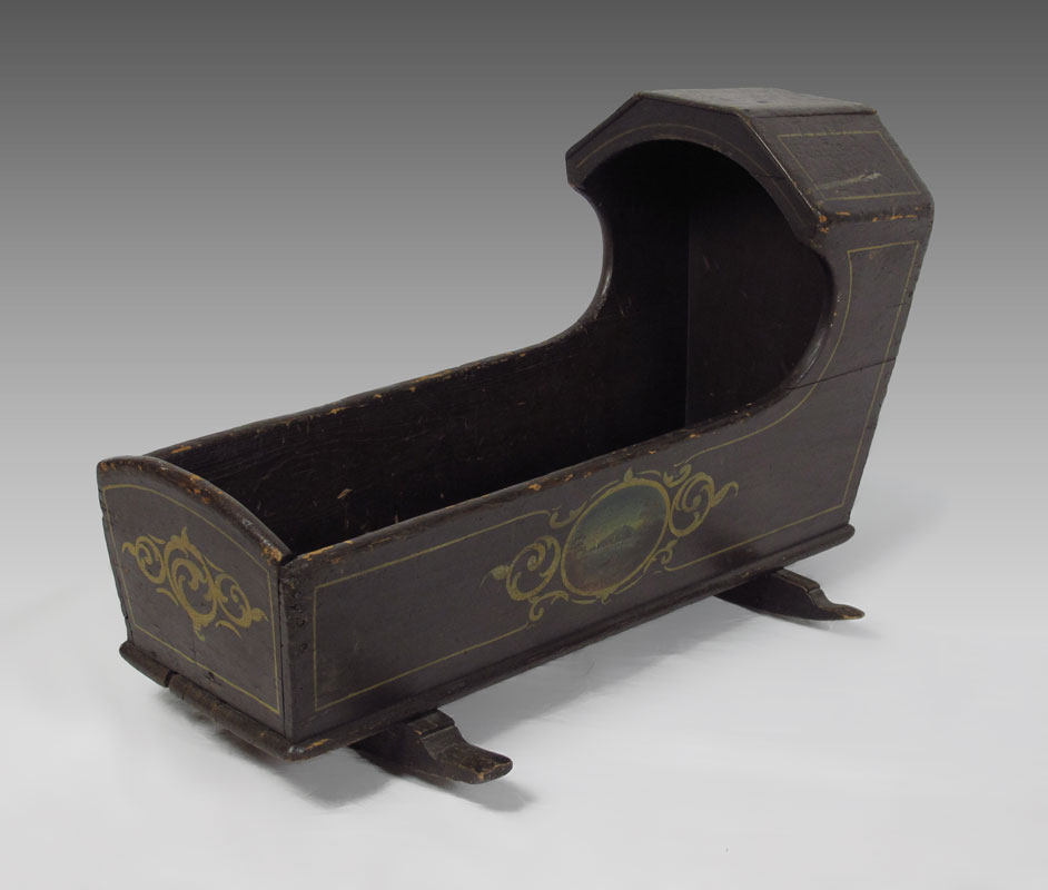 19TH CENTURY AMERICAN PAINTED CRADLE: