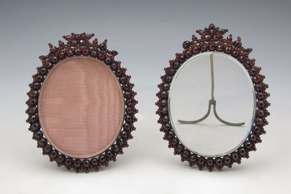 PAIR VICTORIAN GARNET FRAMES Mid 14887a