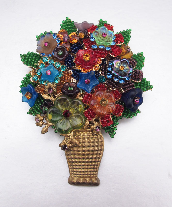 STANLEY HAGLER FLOWER VASE BROOCH: