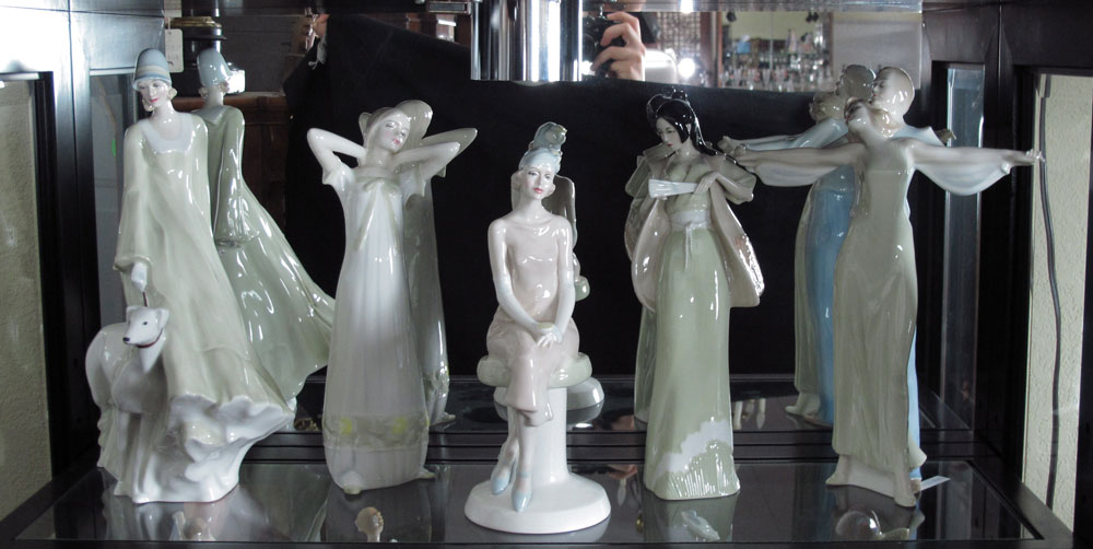 5 ROYAL DOULTON FIGURINES FROM 1488b9
