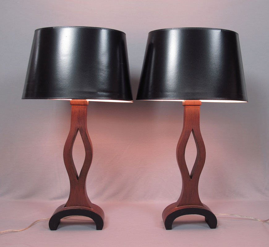 PAIR CONTEMPORARY FAUX WOOD LAMPS  1488da