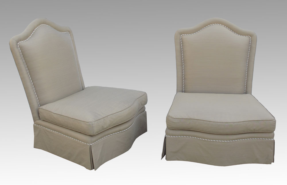 PAIR OF BAKER FURNITURE CHAIRS  14898c