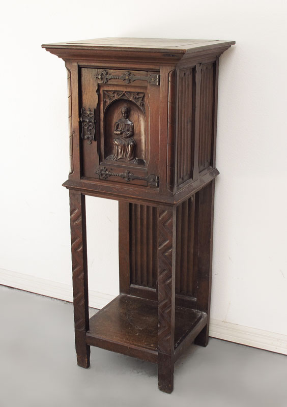 JACOBEAN STYLE CARVED PEDESTAL