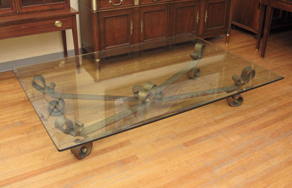 LARGE GLASS IRON COFFEE TABLE  148b7a