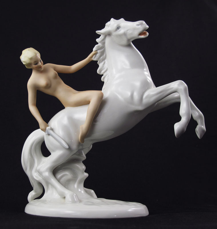 WALLENDORF PORCELAIN WHITE HORSE 148c44