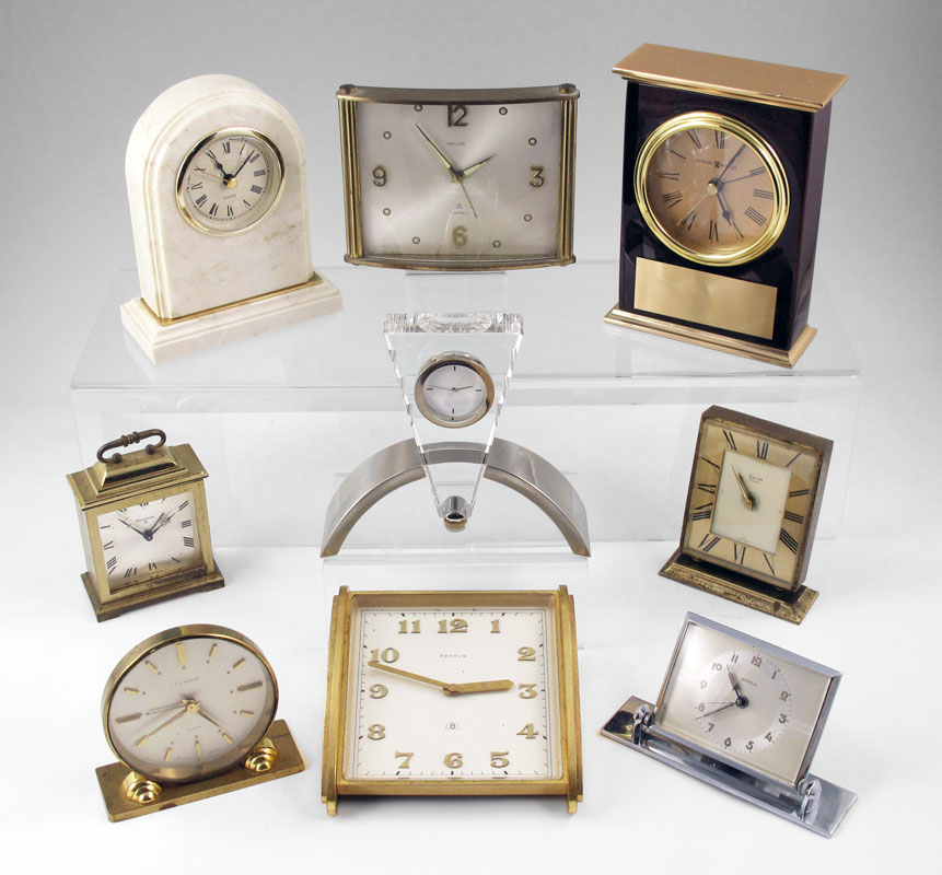 COLLECTION OF 9 TRAVEL DESK CLOCKS  148c9d