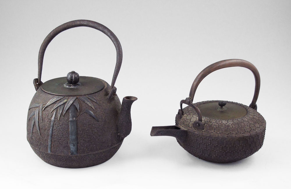 2 JAPANESE CAST IRON TEAPOTS: To