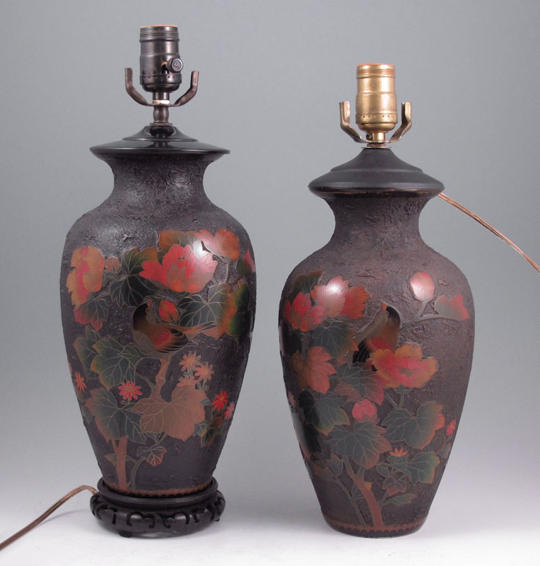 PAIR OF JAPANESE TOTAI CLOISONNE 148d75