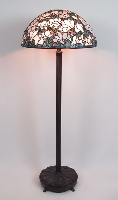 BRONZE FLOOR LAMP WITH LEADED GLASS 148ded