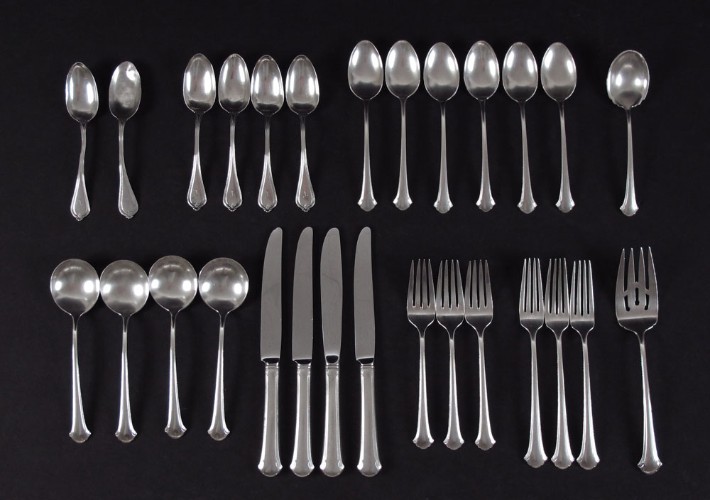 21 PIECE TOWLE CHIPPENDALE STERLING