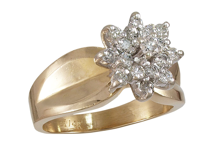 14K DIAMOND STARBURST RING: 14K