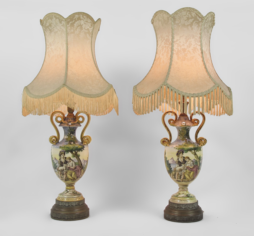 PAIR ITALIAN FAIENCE LAMPS Hand 148f53